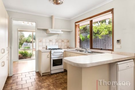 Property photo of 48 Fenton Court Keysborough VIC 3173