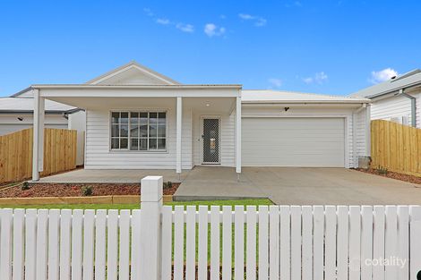 Property photo of 95 Crowlands Circuit Eynesbury VIC 3338