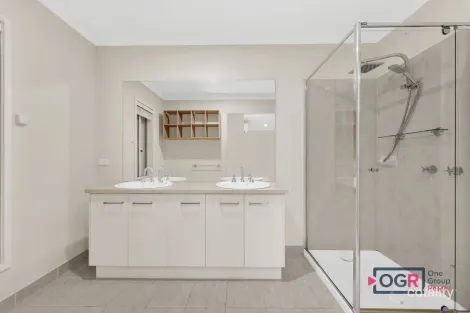 Property photo of 3 Warren Avenue Wallan VIC 3756