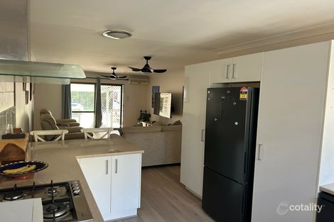 Property photo of 2/43 Carlo Road Rainbow Beach QLD 4581