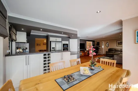 Property photo of 28 Kippilaw Loop Carramar WA 6031