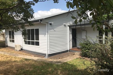 13 Kokoda Ave, Hamilton, VIC 3300