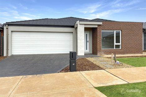 Property photo of 10 Veltins Way Strathtulloh VIC 3338
