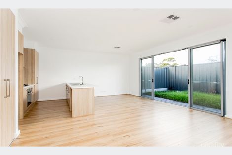 Property photo of 24 Hyacinth Crescent Christie Downs SA 5164