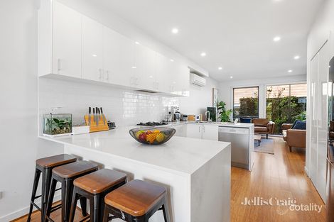 Property photo of 10 Ayton Street Ivanhoe VIC 3079