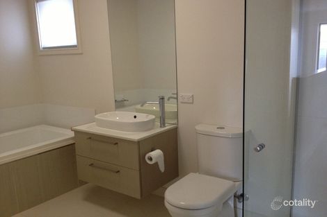 Property photo of 4 Beluga Street Waterways VIC 3195