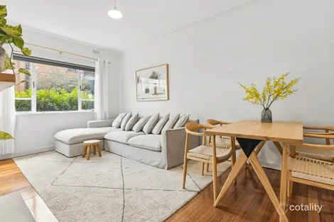 Property photo of 2/44 Eildon Road St Kilda VIC 3182