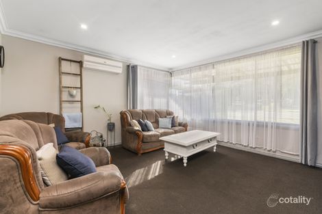 Property photo of 142 Karingal Drive Frankston VIC 3199