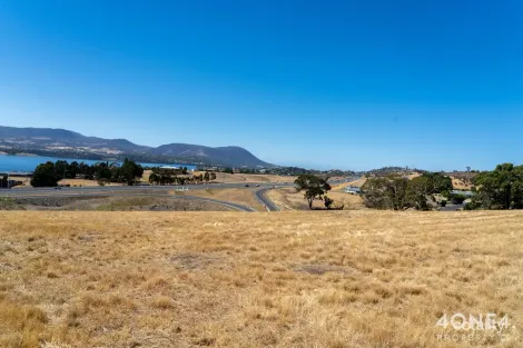 Property photo of 13 Dickenson Drive Granton TAS 7030