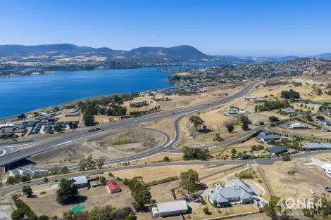 Property photo of 13 Dickenson Drive Granton TAS 7030