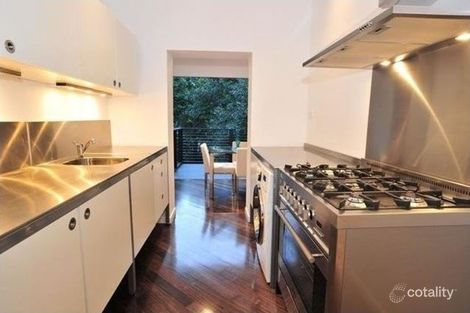 Property photo of 18 Holdsworth Street Neutral Bay NSW 2089