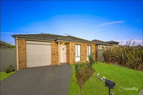 50 Tyndall St, Cranbourne East, VIC 3977