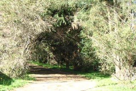 8 Linden Ave, Eleebana, NSW 2282