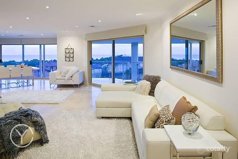 Property photo of 11 Castellon Crescent Coogee WA 6166