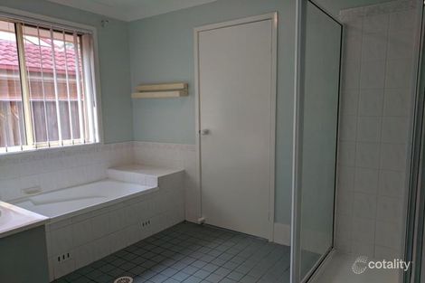Property photo of 26 Cyclamen Place Macquarie Fields NSW 2564