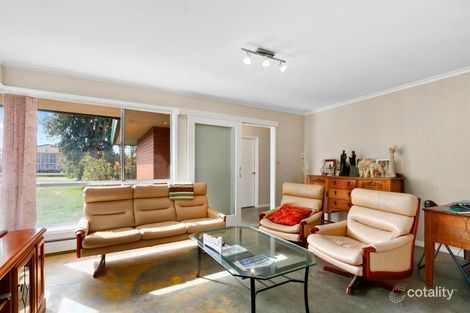 Property photo of 7-9 Walker Parade Churchill VIC 3842