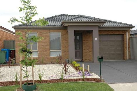 18 Greenaway Tce, Cranbourne East, VIC 3977