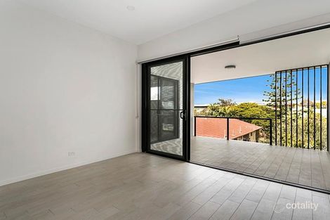 Property photo of 21/27 Stanley Street Indooroopilly QLD 4068
