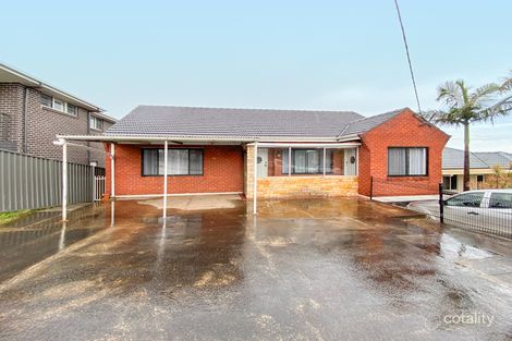 261 Flagstaff Rd, Lake Heights, NSW 2502