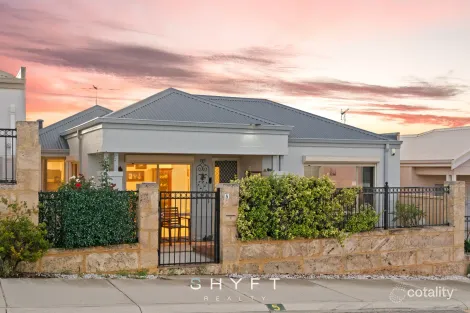 Property photo of 5 Lower Keys Drive Clarkson WA 6030