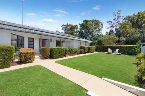 Property photo of 2 Bradley Avenue Miami QLD 4220