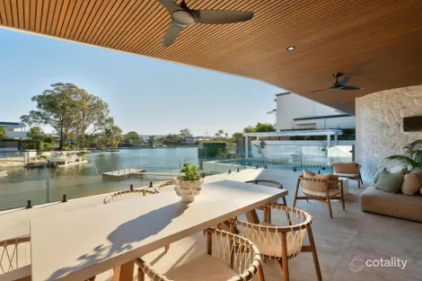 Property photo of 8 Nootka Court Broadbeach Waters QLD 4218