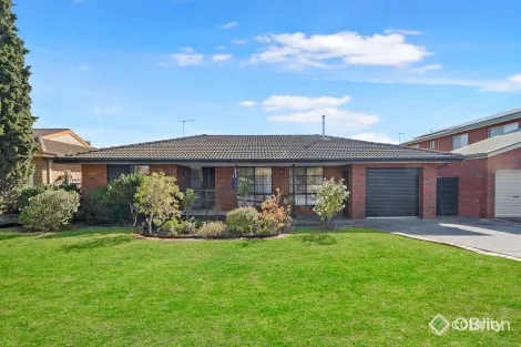 Property photo of 10 Clifton Drive Bacchus Marsh VIC 3340