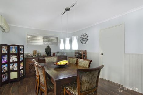 76 Alexander Dr, Highland Park, QLD 4211