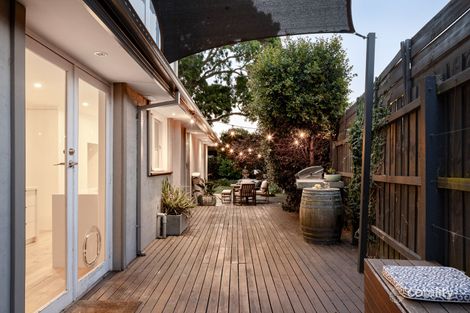 Property photo of 2 Banool Court Frankston South VIC 3199