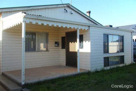 Property photo of 25 North Terrace Boulder WA 6432