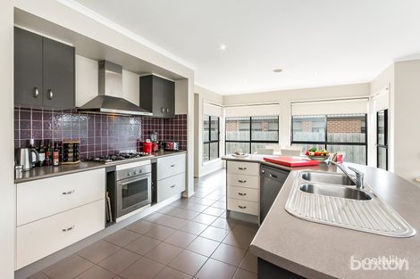 Property photo of 15 Ghazeepore Road Waurn Ponds VIC 3216