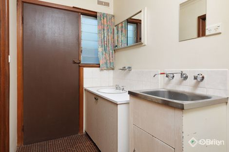 Property photo of 1/17A Schubert Crescent Wodonga VIC 3690