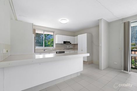 Property photo of 17/18-22 Tarcoola Crescent Surfers Paradise QLD 4217