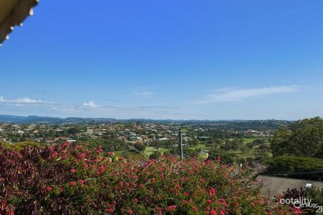 Property photo of 5 Banora Hills Drive Banora Point NSW 2486