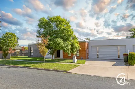 1/1 Jacana Ave, Moama, NSW 2731