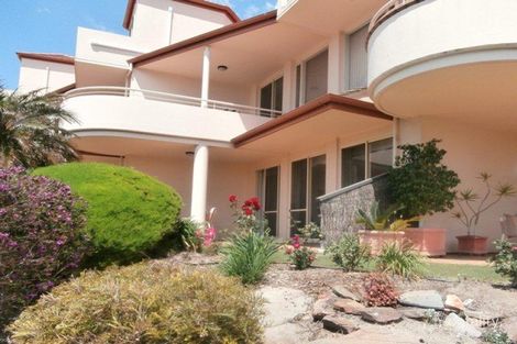 12/8-9 Sunrise Ct, West Lakes, SA 5021