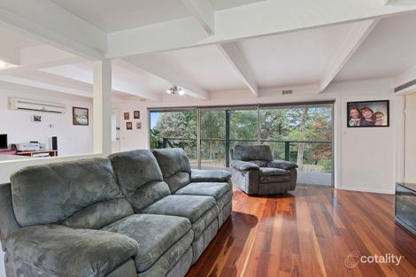 Property photo of 6 Jacka Street Launching Place VIC 3139