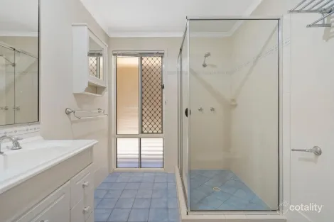 Property photo of 40 Sheldrake Place Moggill QLD 4070