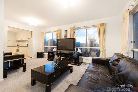 Property photo of 2 Overall Drive Skye VIC 3977