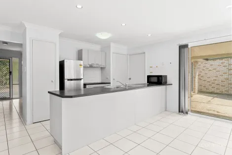 Property photo of 93 Brookvale Drive Underwood QLD 4119