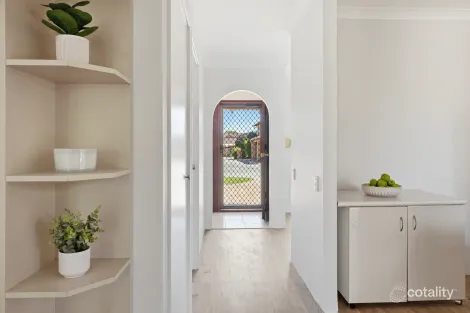 49/7 Harman Rd, Sorrento, WA 6020