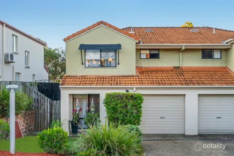 Property photo of 3/74 Universal Street Pacific Pines QLD 4211