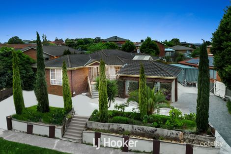 Property photo of 8 John Hunter Drive Endeavour Hills VIC 3802