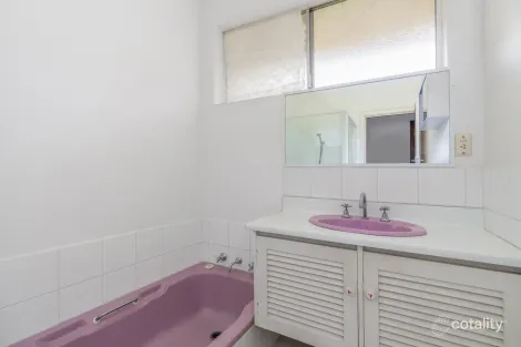Property photo of 20 Garvey Street Waterford WA 6152