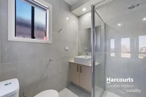Property photo of 16 Caruana Crescent Harkness VIC 3337