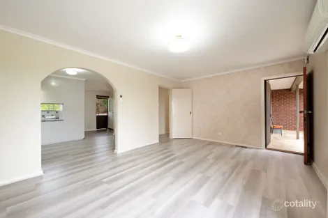 Property photo of 9 Joyce Place Mawson ACT 2607