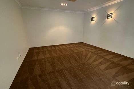 Property photo of 21 Brigalow Bend Ellenbrook WA 6069