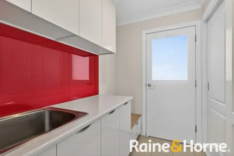 Property photo of 38 Champagne Drive Dubbo NSW 2830