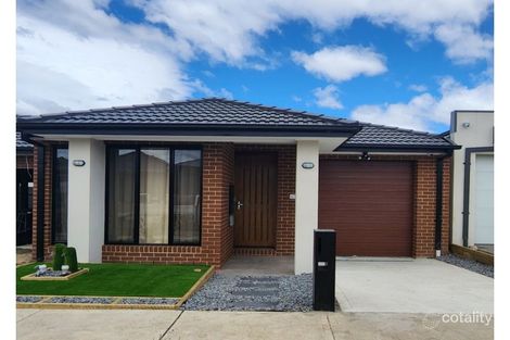 14 Carob St, Mickleham, VIC 3064