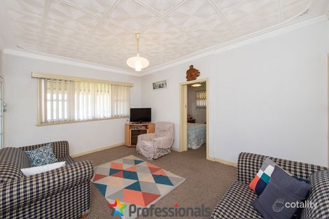 Property photo of 22 Wyeree Road Mandurah WA 6210
